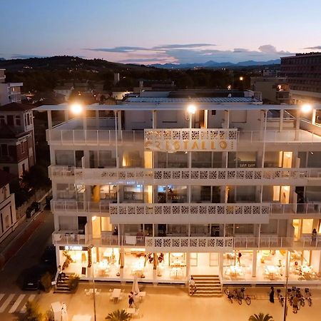 Hotel Cristallo Senigallia Esterno foto