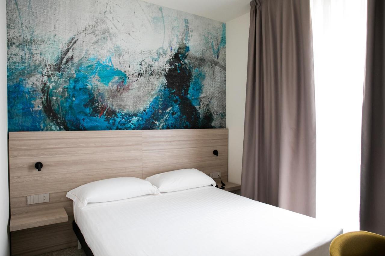 Hotel Cristallo Senigallia Esterno foto
