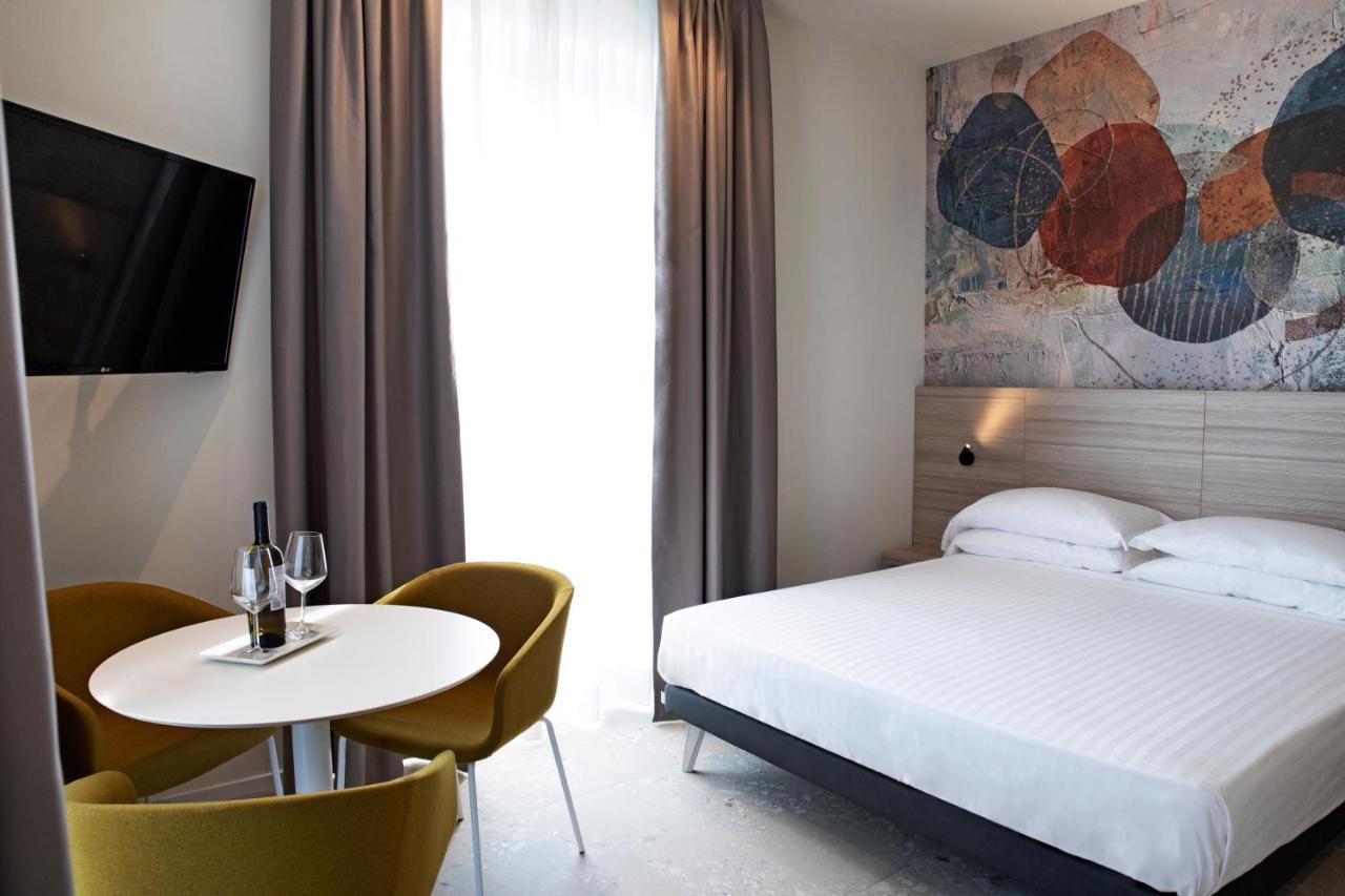 Hotel Cristallo Senigallia Esterno foto