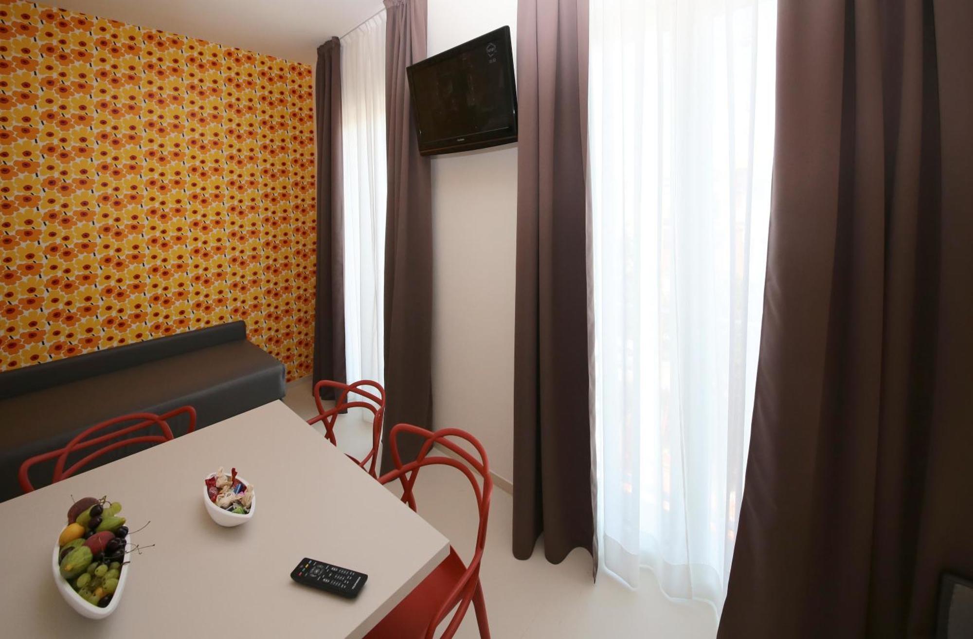 Hotel Cristallo Senigallia Camera foto