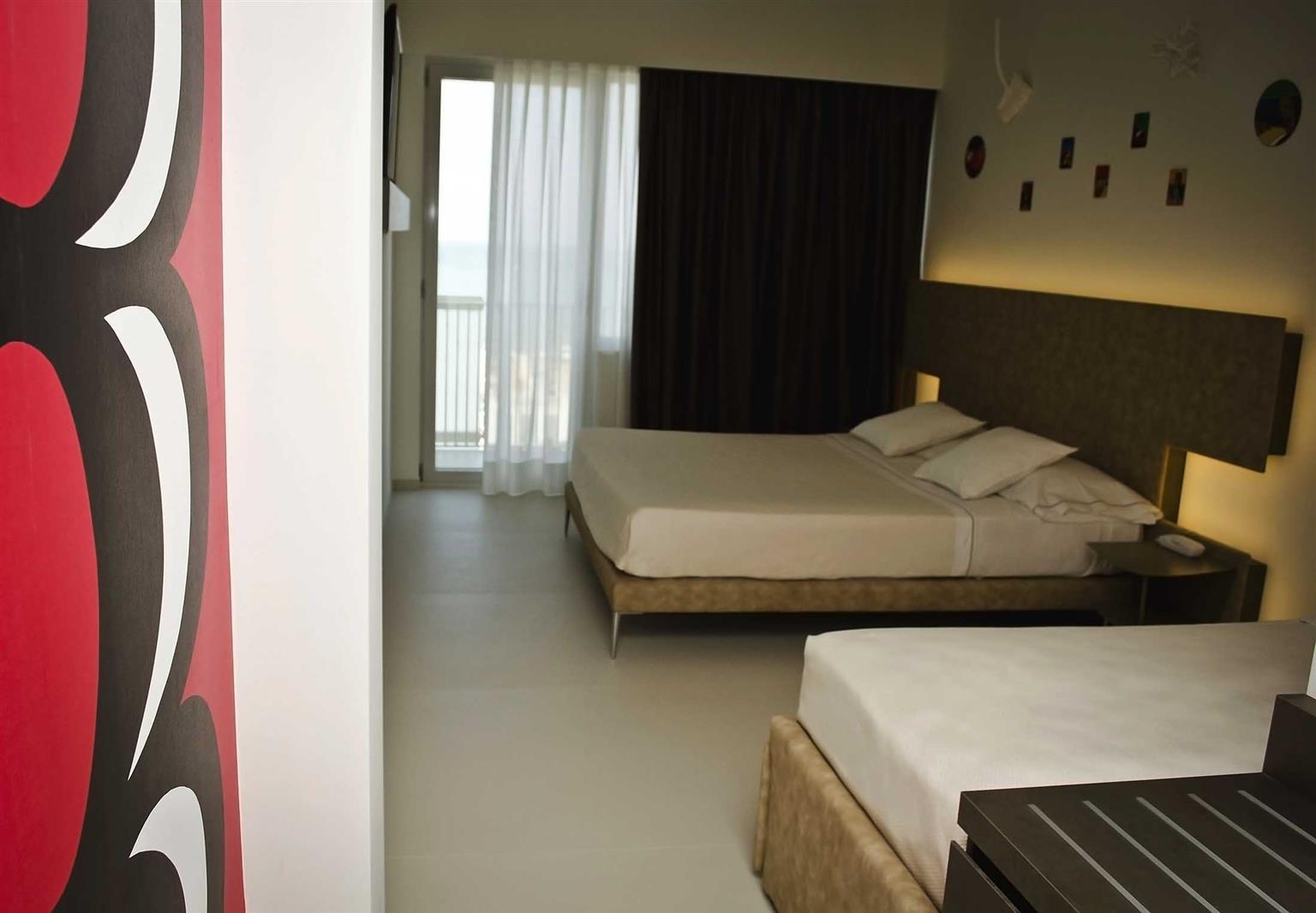 Hotel Cristallo Senigallia Esterno foto