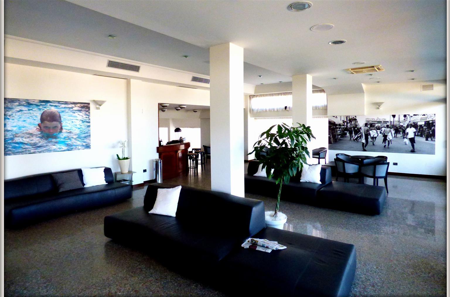 Hotel Cristallo Senigallia Esterno foto